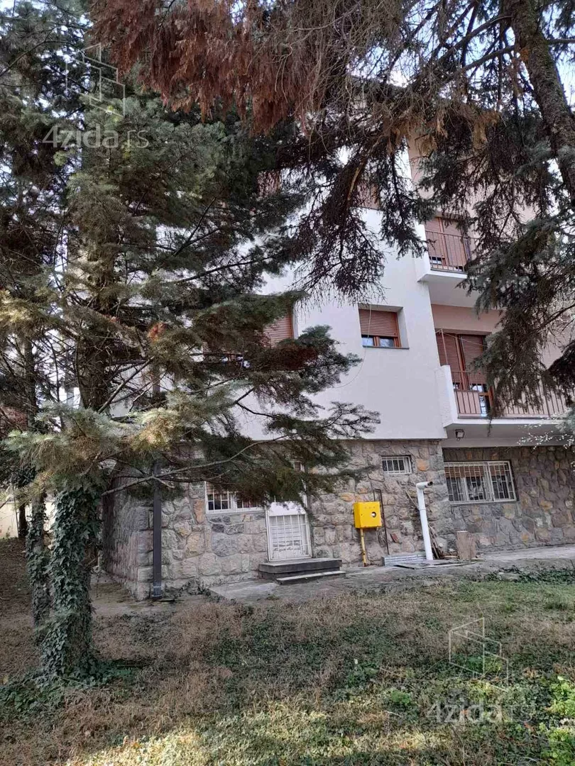 4-etažna kuća | 4zida