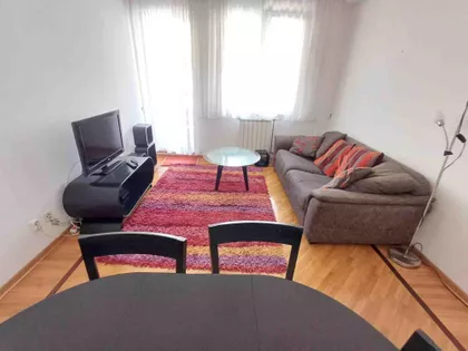 Baba Višnjina | 4zida.rs