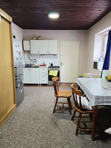 Mali Bajmok | 4zida.rs