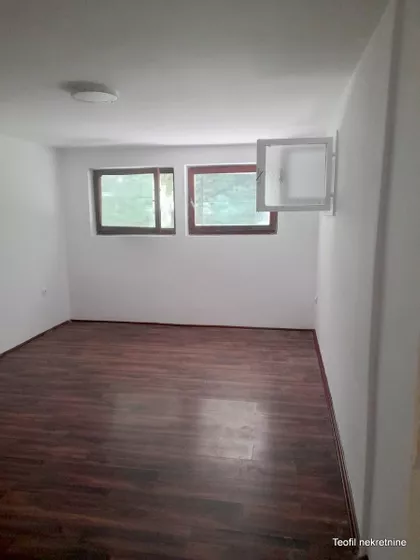 Burgerovih | 4zida.rs