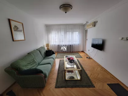 Admirala Vukovića | 4zida.rs