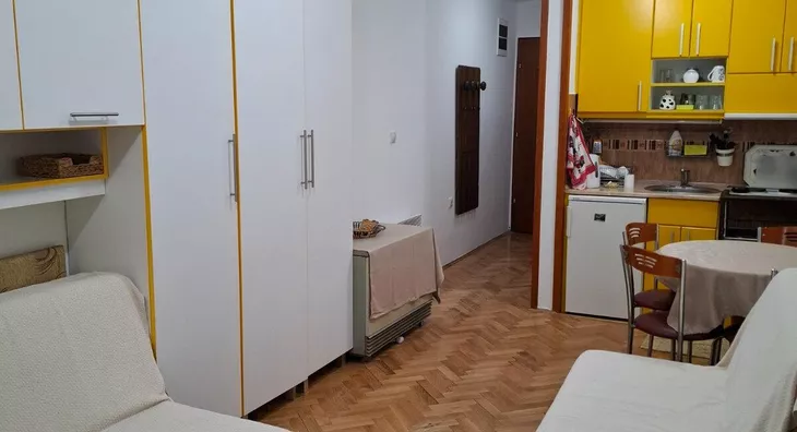 Garsonjera | 4zida