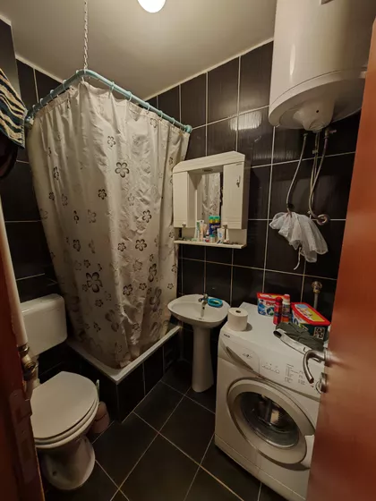 Somborska 9 | 4zida.rs