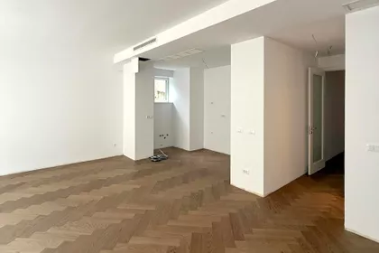 Internacionalnih Brigada | 4zida.rs