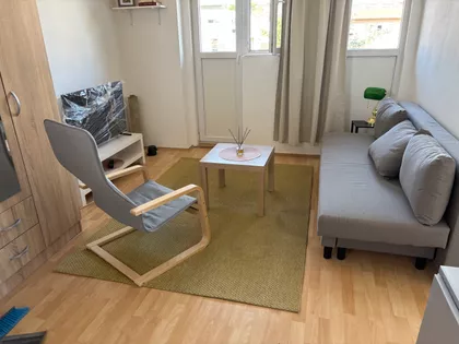 Svetomira Nikolajevića 4 | 4zida.rs