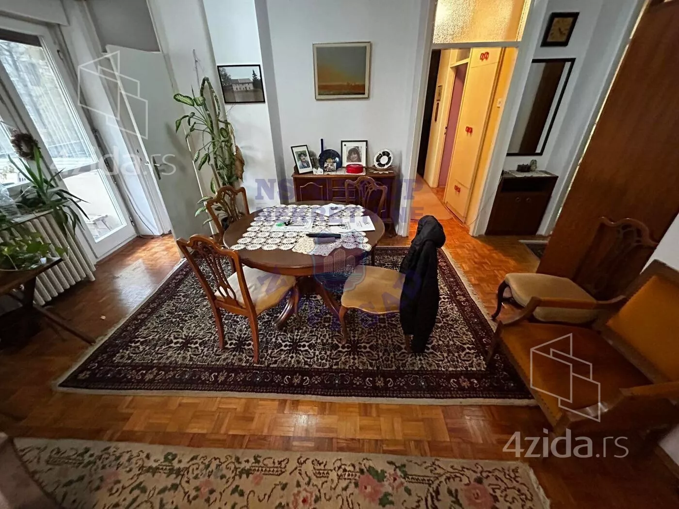 Troiposoban stan | 4zida