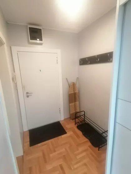 Braće Ribnikar | 4zida.rs