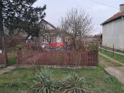 Boška Novakovića | 4zida.rs
