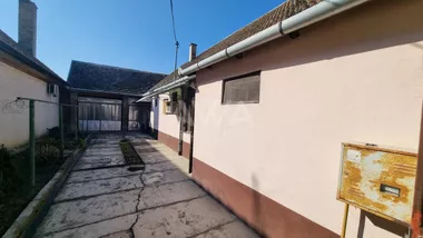Centar