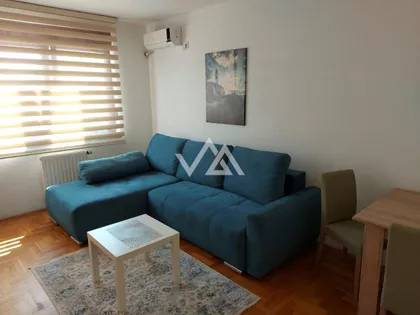 Braće Ribnikar | 4zida.rs