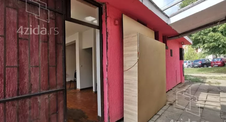 Poslovni prostor | 4zida