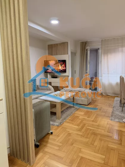 Stojana Novakovića | 4zida.rs