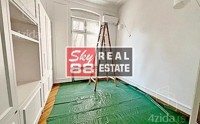 Četvoroiposoban stan | 4zida