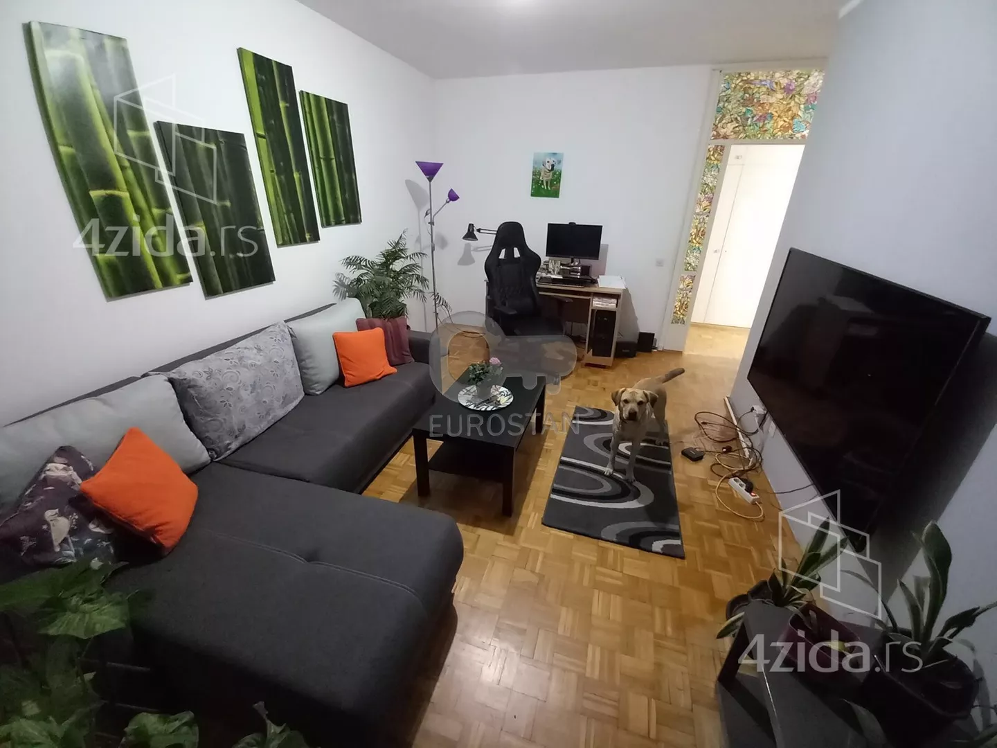 Jednoiposoban stan | 4zida