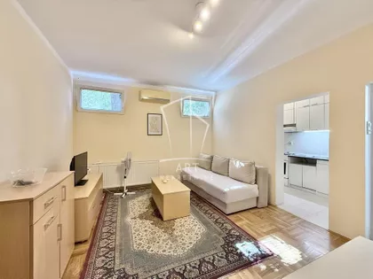 Petra Lubarde | 4zida.rs