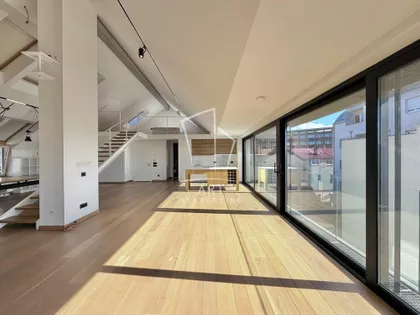 Vukice Mitrović | 4zida.rs