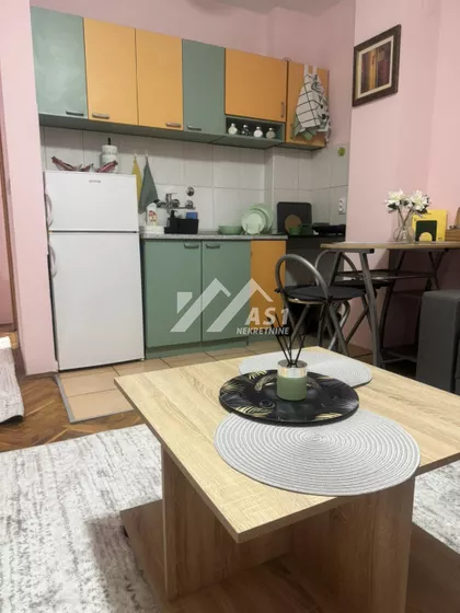 Hadži Ruvimova | 4zida.rs