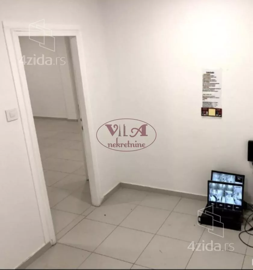 Lokal | 4zida