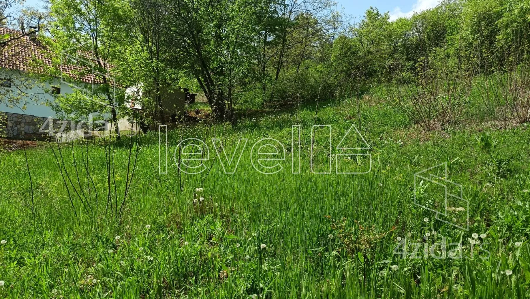 Plac | 4zida