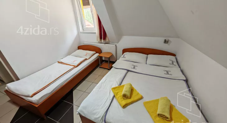 Turistički objekat | 4zida