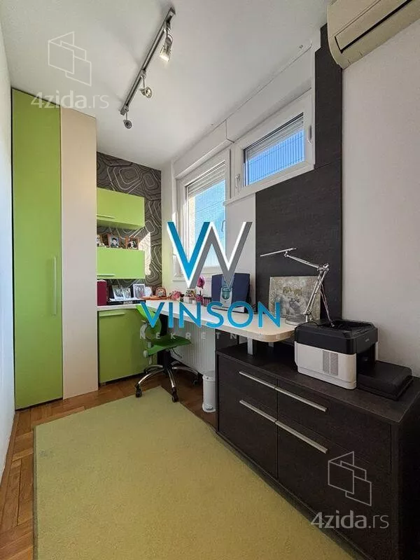 Troiposoban stan | 4zida