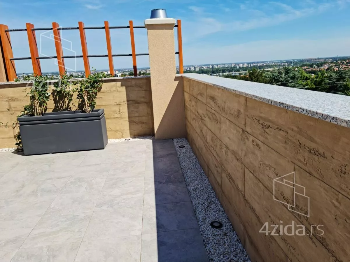 Kuća | 4zida