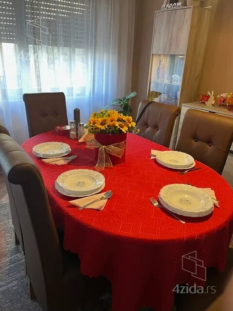 3-etažna kuća | 4zida