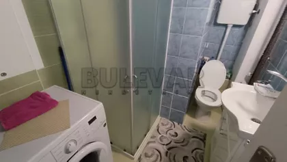 Trg revolucije | 4zida.rs