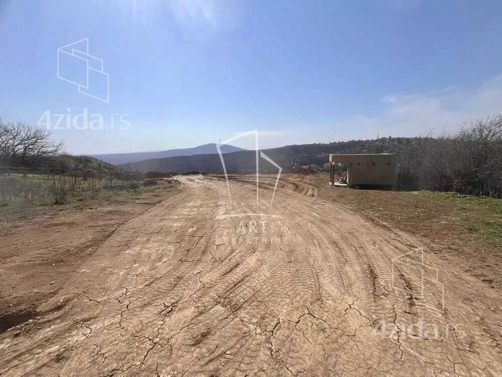 Građevinsko zemljište | 4zida