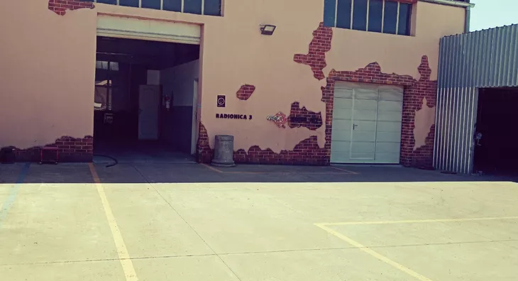 Proizvodni pogon | 4zida