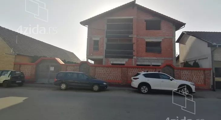 Kuća | 4zida