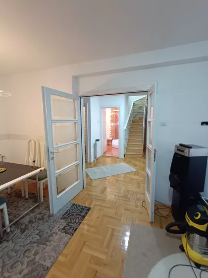 Romanijska | 4zida.rs