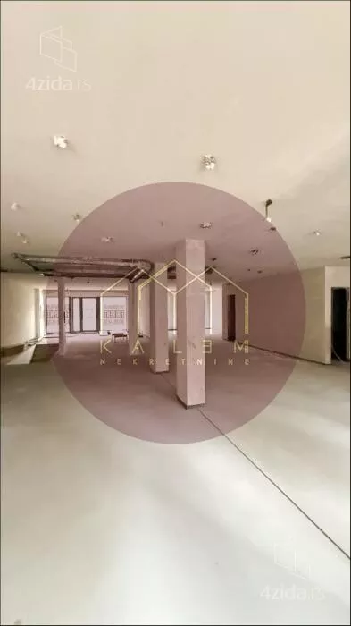 Poslovna zgrada | 4zida