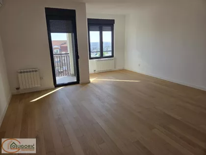 Cvetkova Pijaca | 4zida.rs