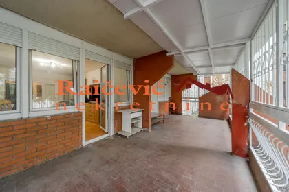 Omladinskih brigada | 4zida.rs