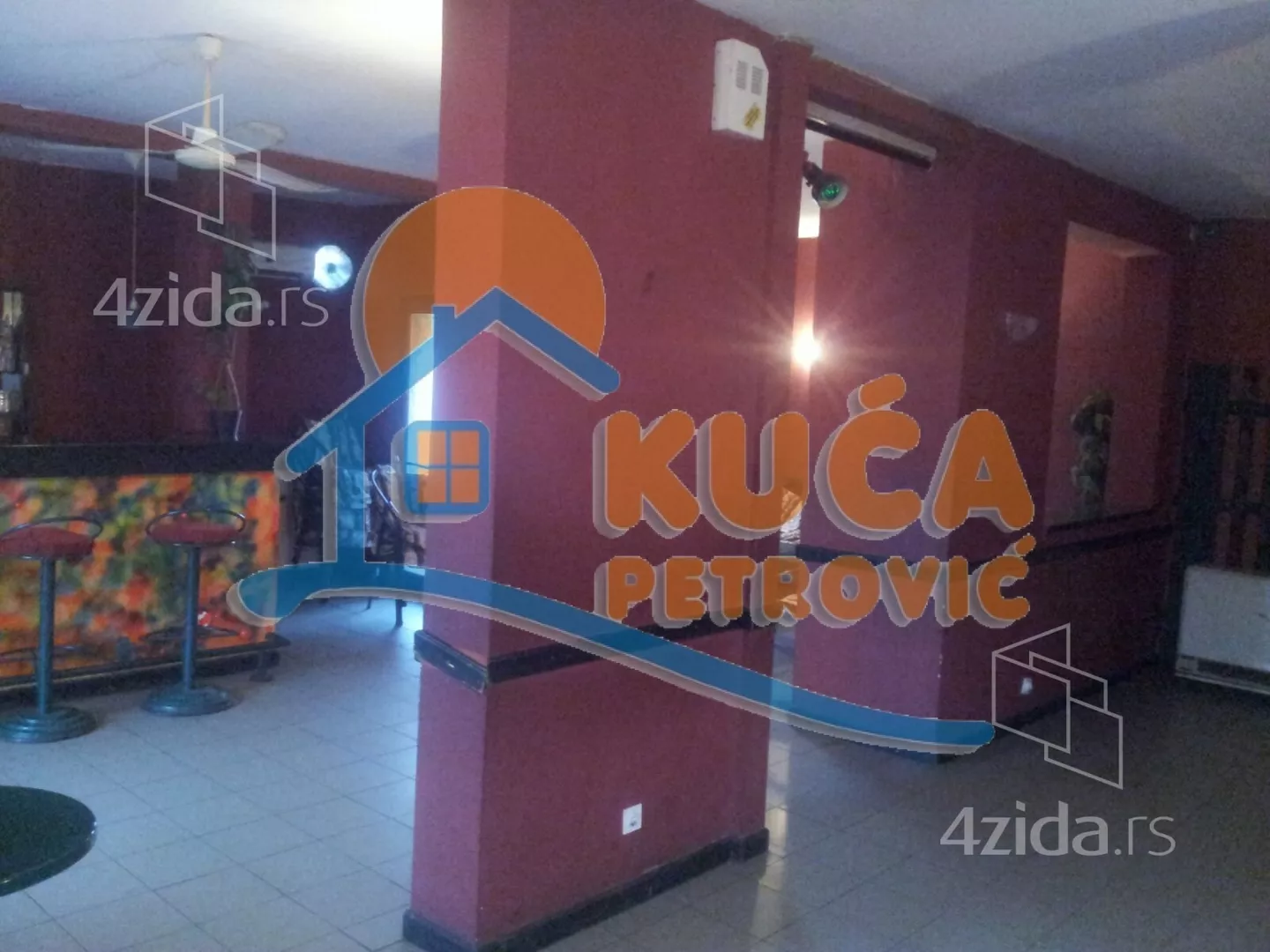 Lokal | 4zida