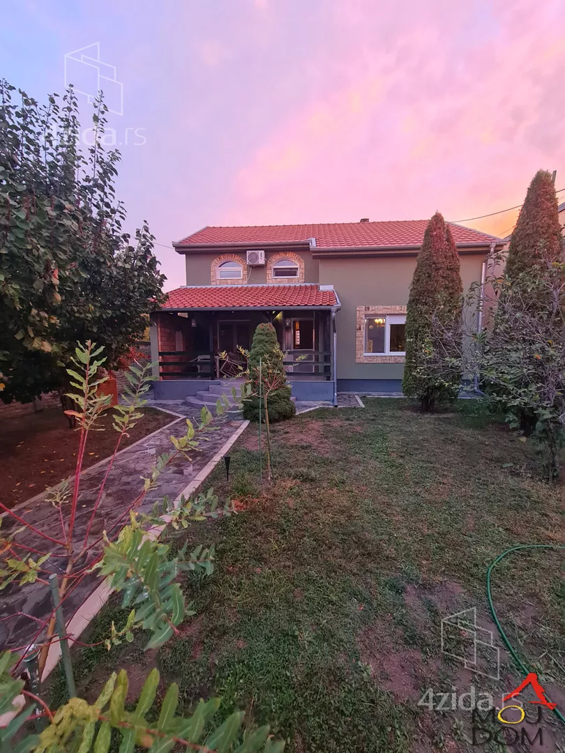 Kuća | 4zida