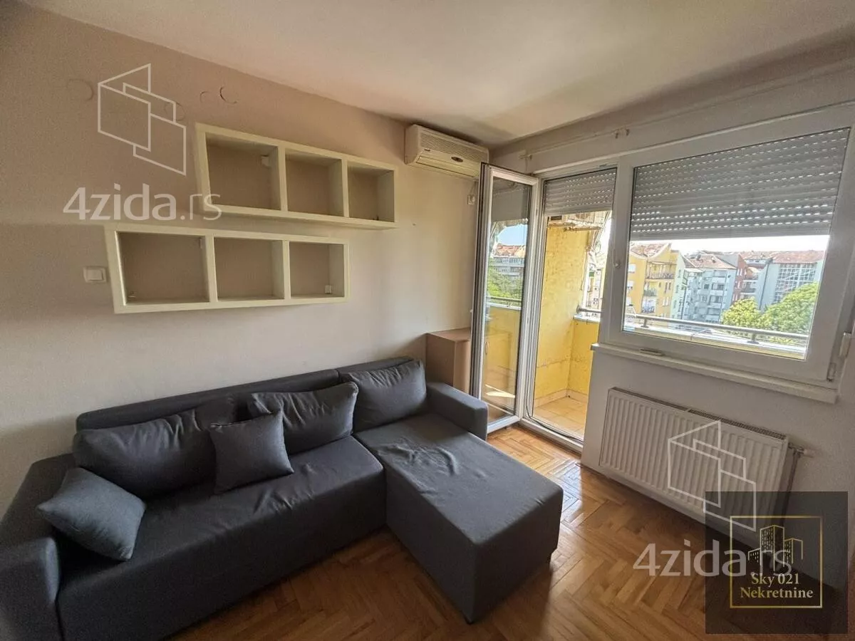 Garsonjera | 4zida