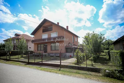 Šumarice | 4zida.rs