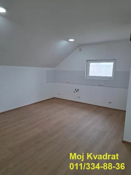 Ugrinovačka | 4zida.rs