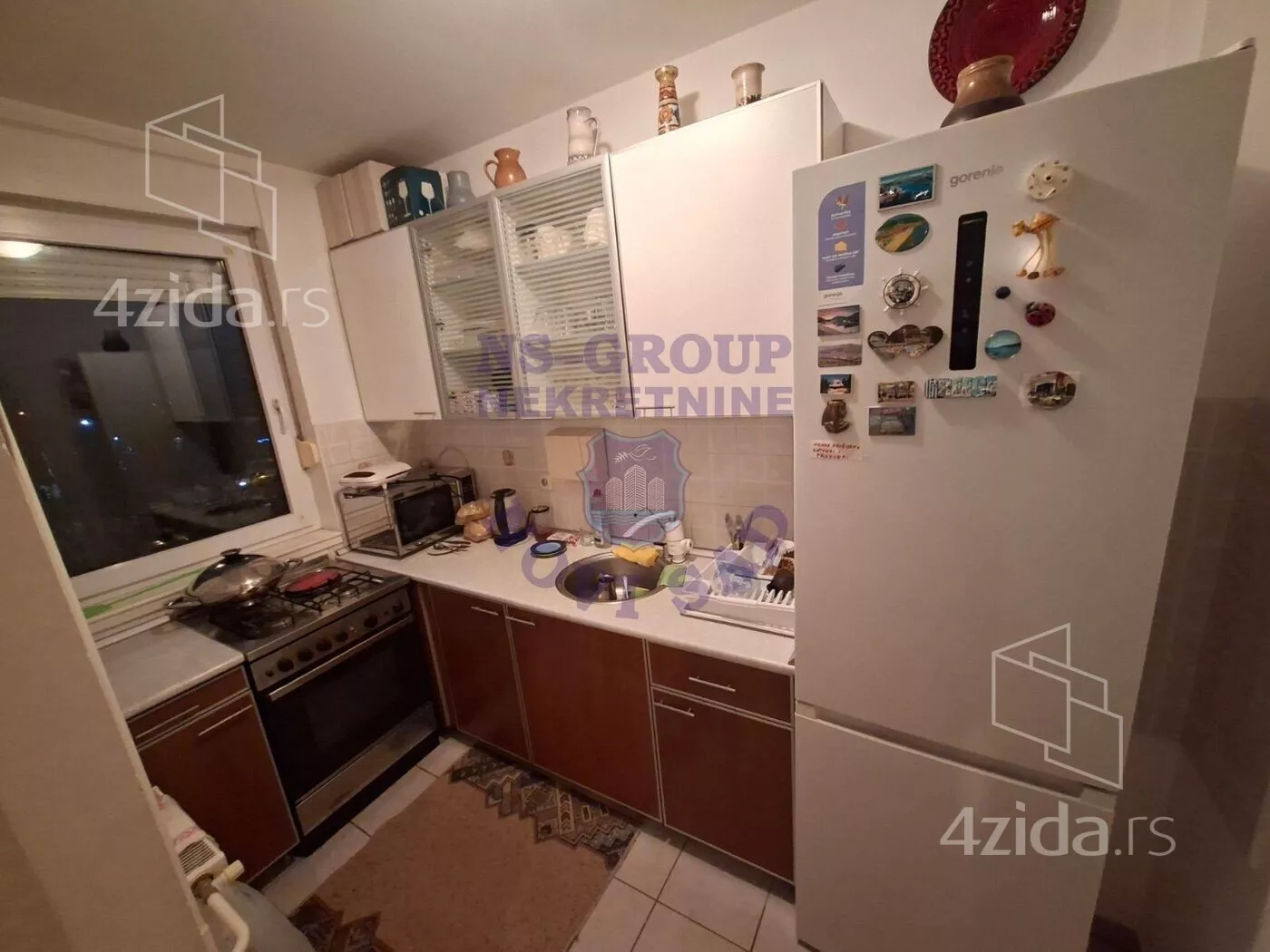 Troiposoban stan | 4zida