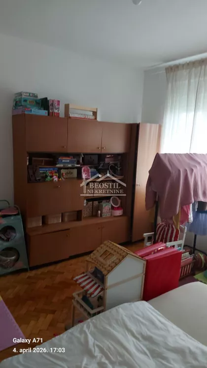 Cara Dušana | 4zida.rs