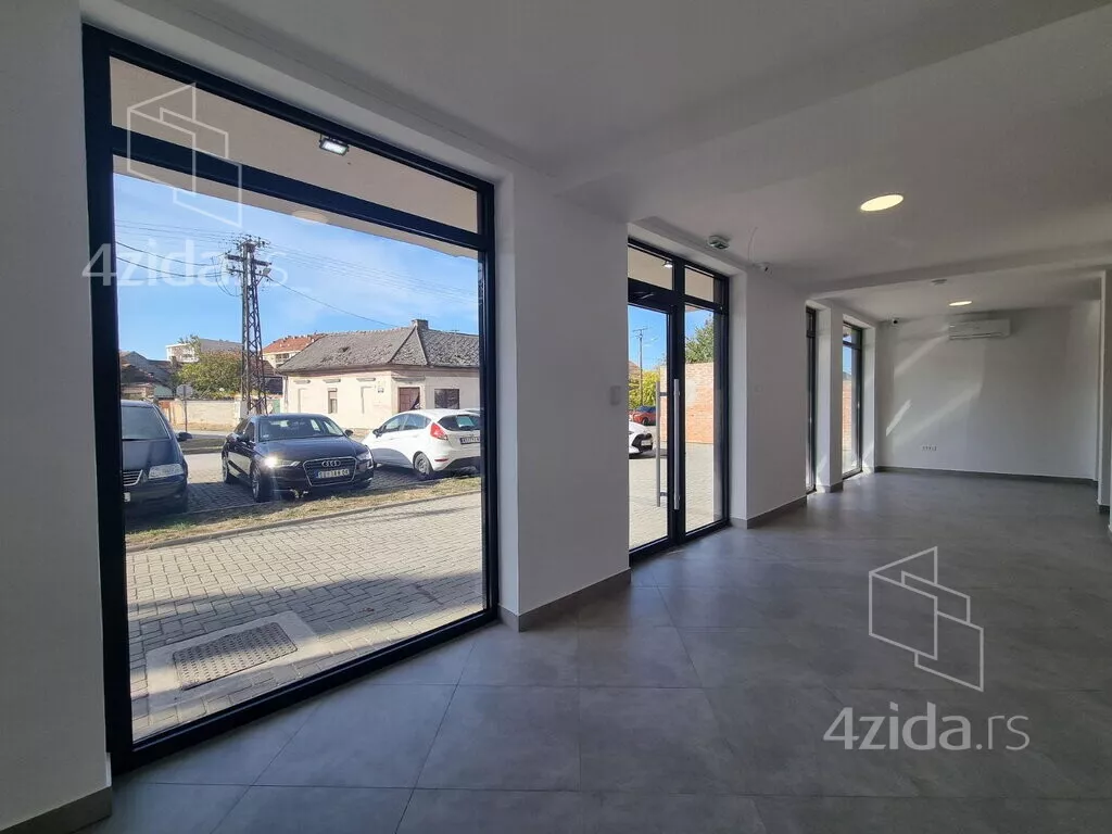 Poslovni prostor | 4zida