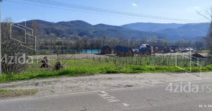 Građevinsko zemljište | 4zida