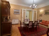 Politika, Stari Grad opština, Beograd | 4zida.rs