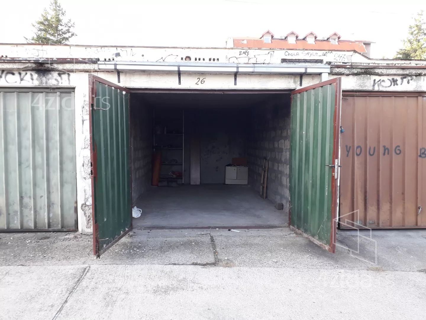 Garaža | 4zida