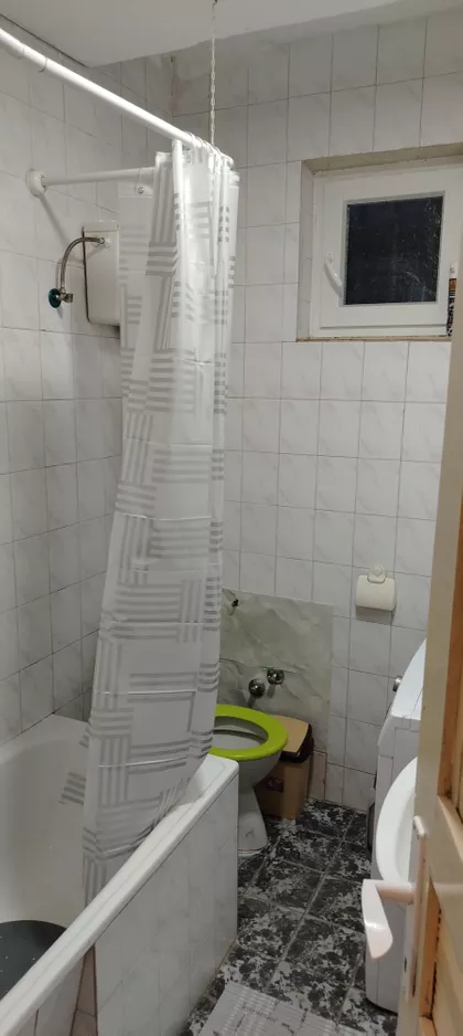 Laze Simića 61 | 4zida.rs