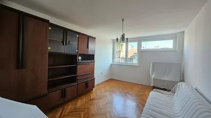 Karađorđeva | 4zida.rs