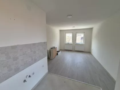 Kertvaroš | 4zida.rs