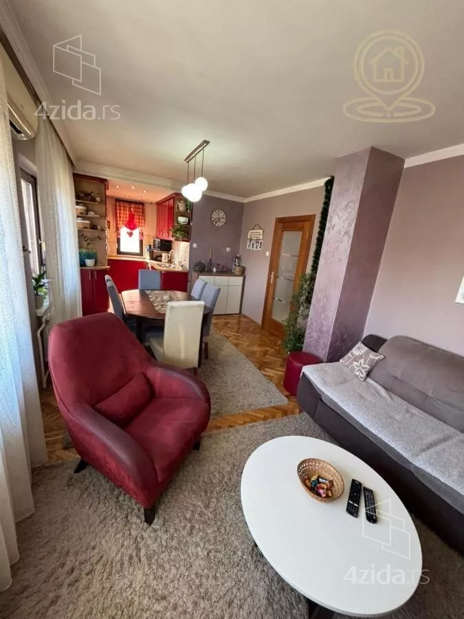 Četvorosoban stan | 4zida